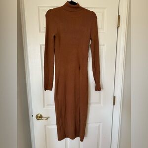Astr Long Sleeve Brown tunic with slit